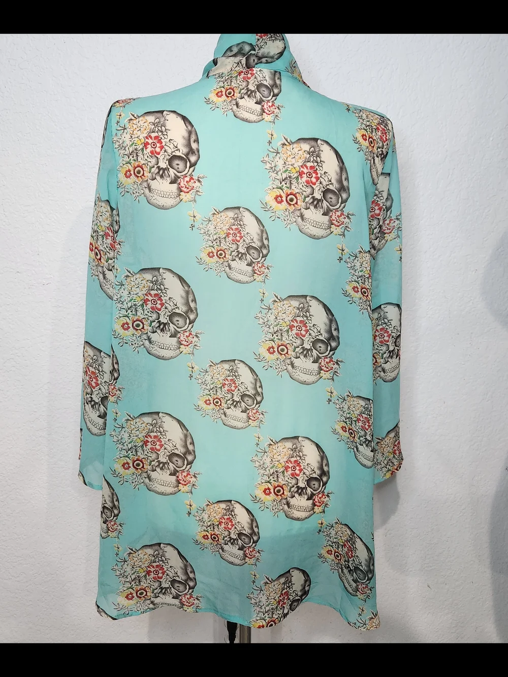 36Point5 Turquoise Skull Print Drape Cardigan